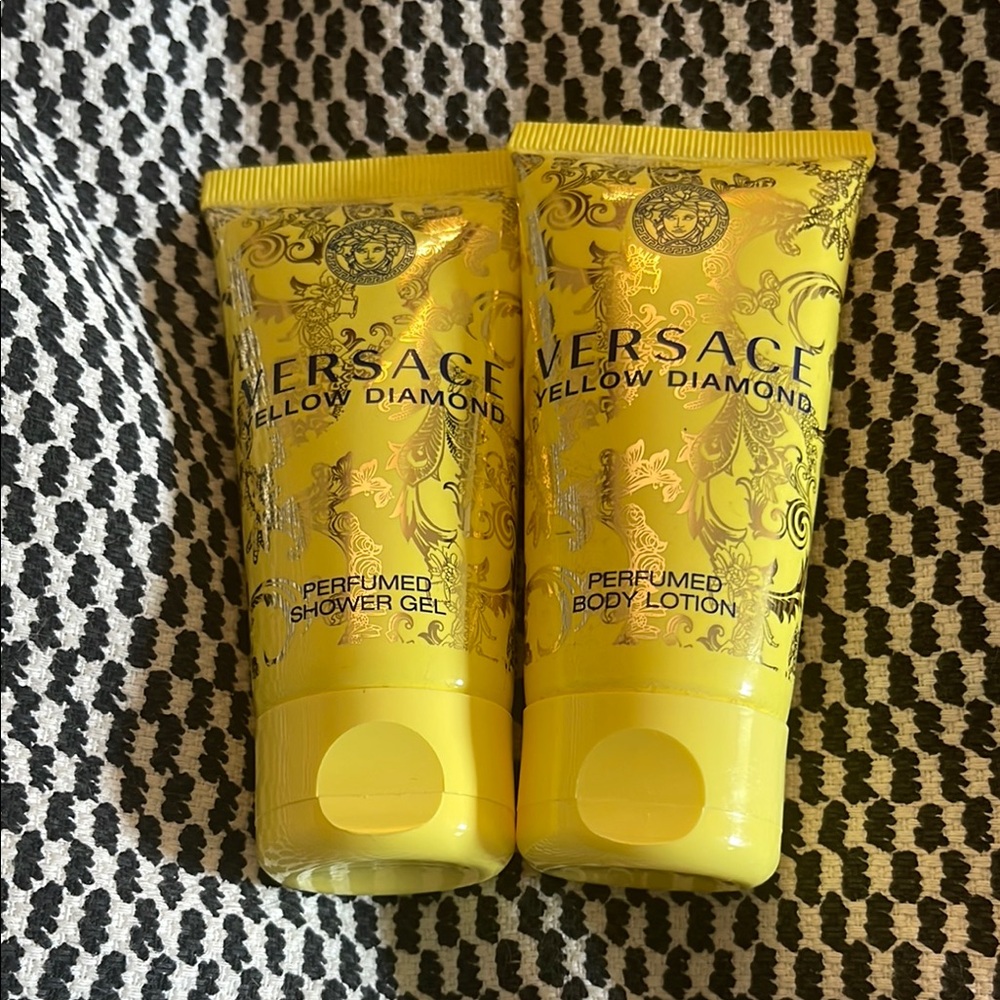 Versace Yellow Diamond Perfumed Set